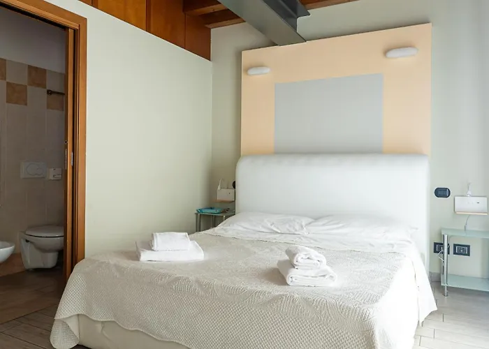 La Terrazza Sul Гостевой дом Пескьера-дель-Гарда