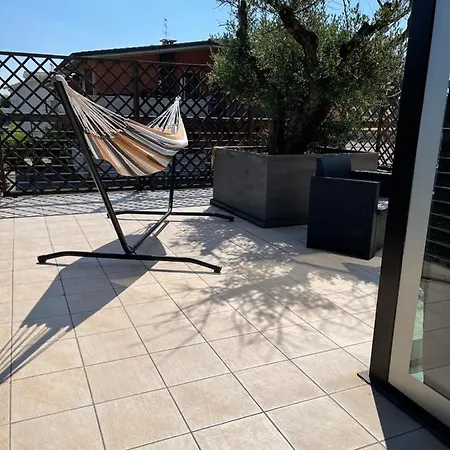 Maison d'hôtes La Terrazza Sul Peschiera del Garda
