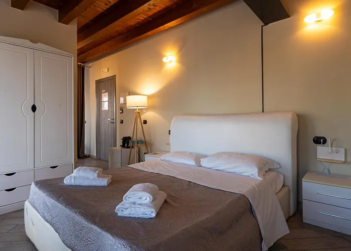 Guest house La Terrazza Sul 3*