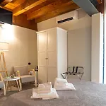 La Terrazza Sul 3* Пескьера-дель-Гарда